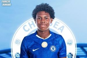 HWG！羅馬諾：切爾西即將簽下16歲厄瓜多爾天才后衛(wèi)奧多涅斯