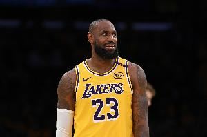 文胖:詹姆斯能打出最佳二陣水平就太棒了 他能給湖人帶來容錯(cuò)空間