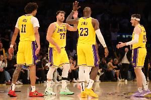 阿里納斯：東里打得越好老詹就能打得越久 詹想再打2-3年全靠他倆