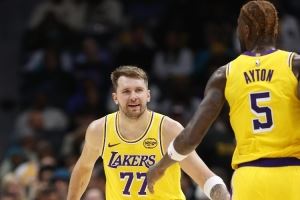 感謝喂餅！艾頓：東里是主要組織者 他們讓我的工作變得很簡(jiǎn)單