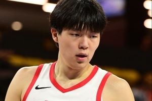 都在G聯(lián)盟！徐靜雨：楊瀚森和詹姆斯是同一個經(jīng)紀(jì)人 兩人或有交流