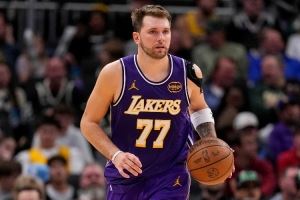 半場(chǎng)領(lǐng)先29分！東契奇：這太不可思議了 充分體現(xiàn)了團(tuán)隊(duì)的實(shí)力