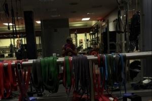 亞馬爾更新社媒，曬自己在健身房鍛煉照片