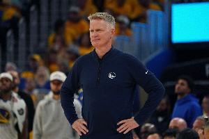 科爾：客場之旅中我們沒有一次訓(xùn)練 沒有恢復(fù)時(shí)間也沒有訓(xùn)練時(shí)間