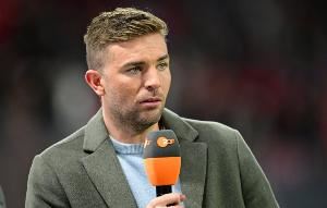 德媒：前德國國腳克拉默在首部小說大獲成功后將推出第二部作品