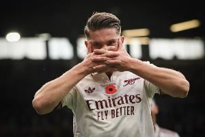 桑德羅：羅梅羅和范德芬能限制住約克雷斯 預(yù)測(cè)熱刺1-0贏阿森納