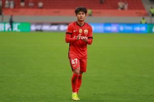 蒯紀(jì)聞：沒想到生涯第一年就能拿冠軍；未來海港隊(duì)是非常有希望的