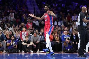 納斯：恩比德全程參與了訓(xùn)練精神狀態(tài)不錯 現(xiàn)在是每日觀察